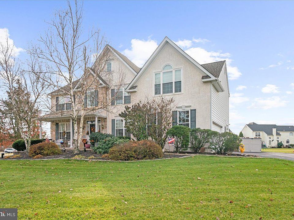 420 Fairview Ave, Quakertown, PA 18951 Zillow