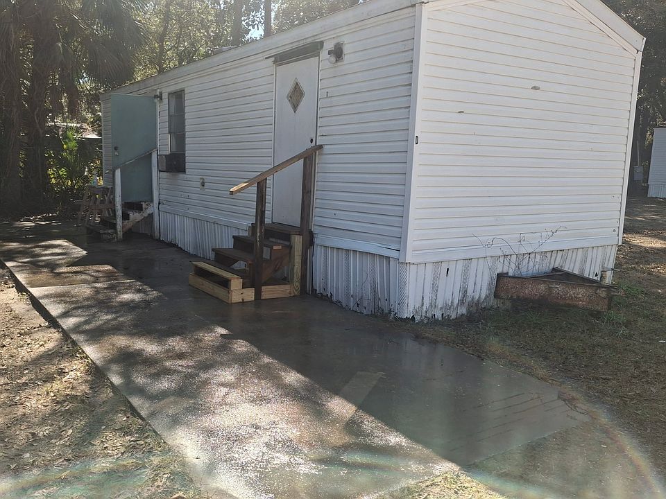 1st image of 207 Waycross Ave Lot D