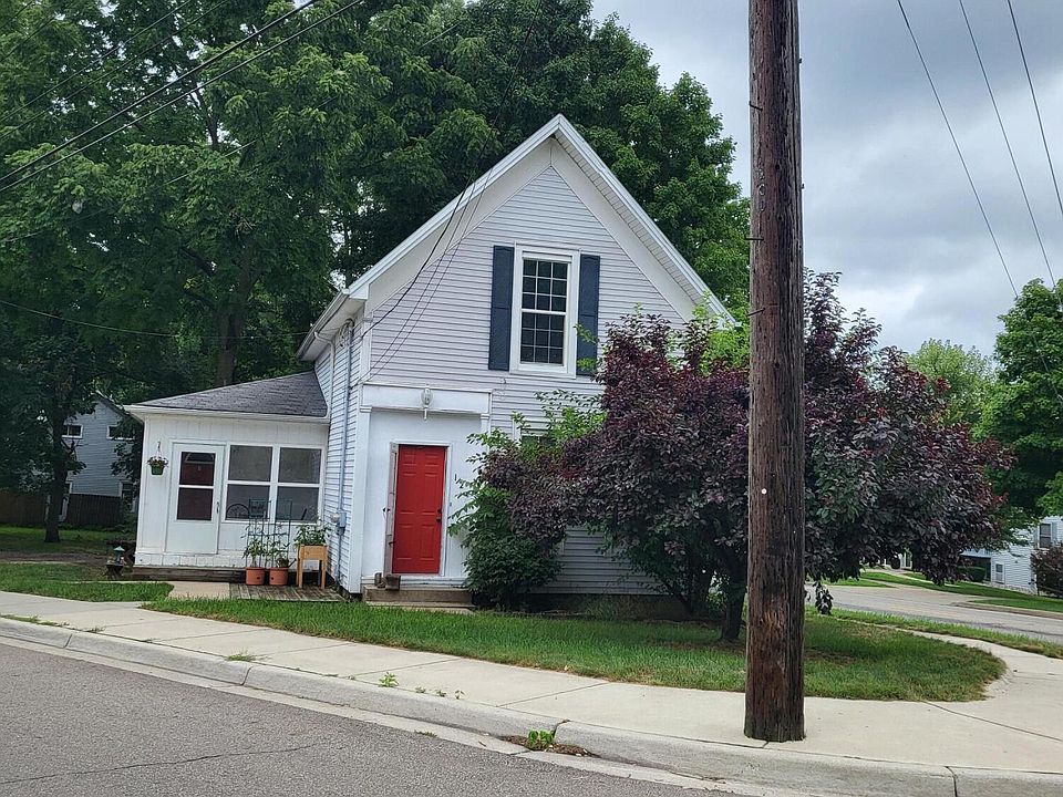 1st image of 100 N Jefferson St