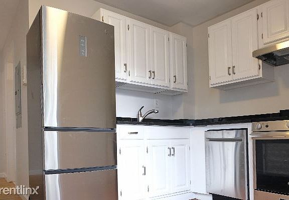 160 Broadway #160-2 Somerville Shared Unit Photo 3