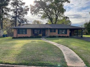 803 Jasper Dr, Marshall, TX 75672