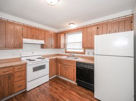West Willow Apartments