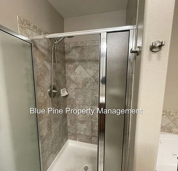 3601 Delaware Ave — Photo 15