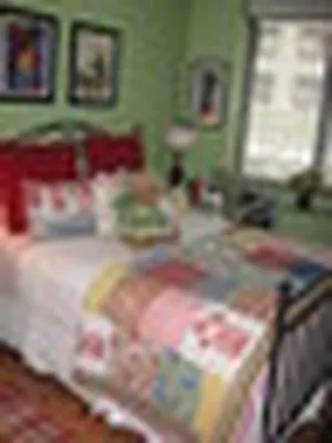 Rented by Newell and Assoc. | media 27