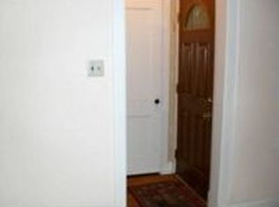 935 N Taylor Ave, Oak Park, IL 60302