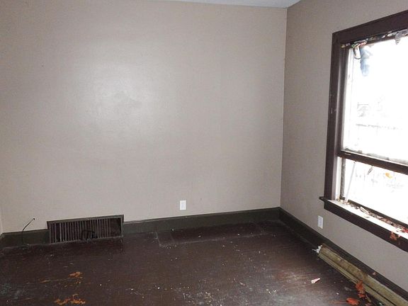 4th image of 2149 North 41st STREET