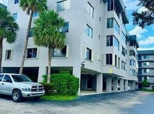 8010 Hampton Blvd APT 408, North Lauderdale, FL 33068