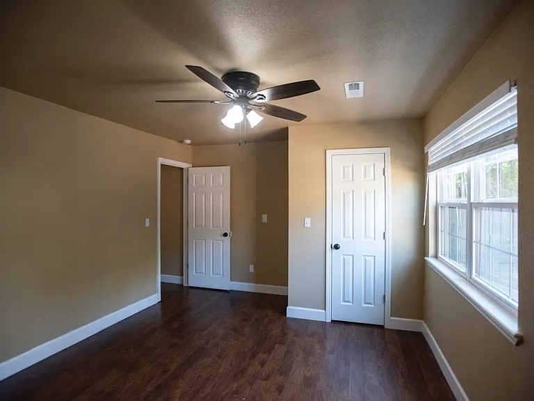 253 Ecology Dr — Photo 15
