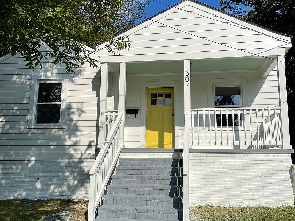 1st image of 307 Crest Dr