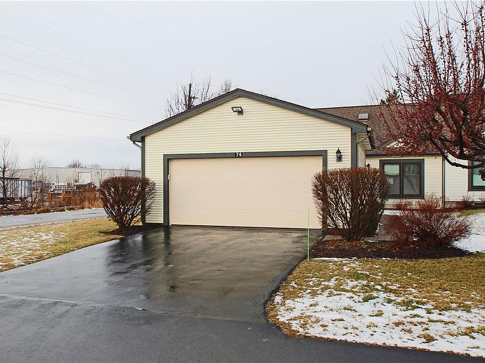 1st image of 74 Midlakes Dr