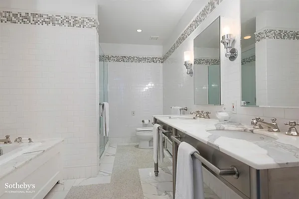 Rented by Sotheby's International Realty | media 7