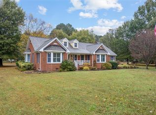 111 Foxcroft Rd, Suffolk, VA 23435