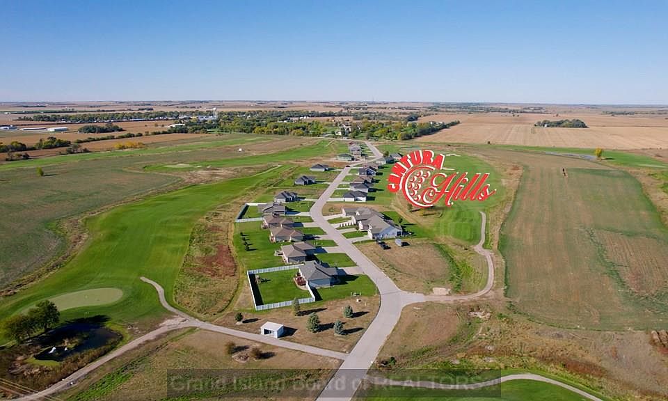 2nd image of 1307 Birdie Blvd