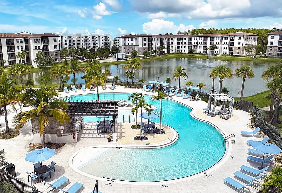 Legacy Naples Apartments