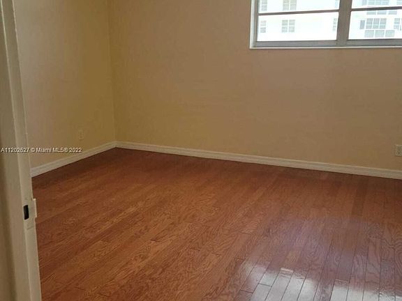 4th image of 3801 S Ocean Dr APT 3A