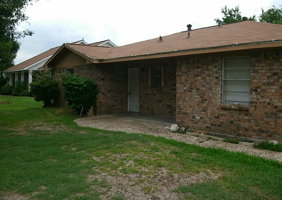 1st image of 3407 Crestgrove Dr