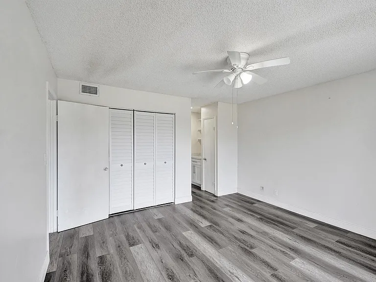 2430 NW 81st Ave #305 — Photo 54