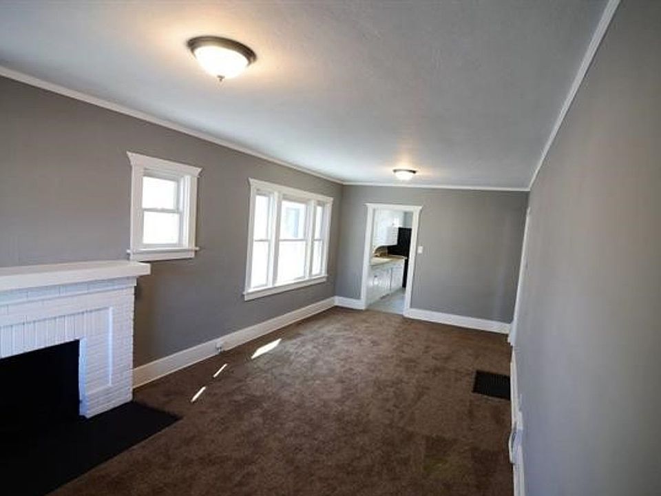 1st image of 2521 S Broadway