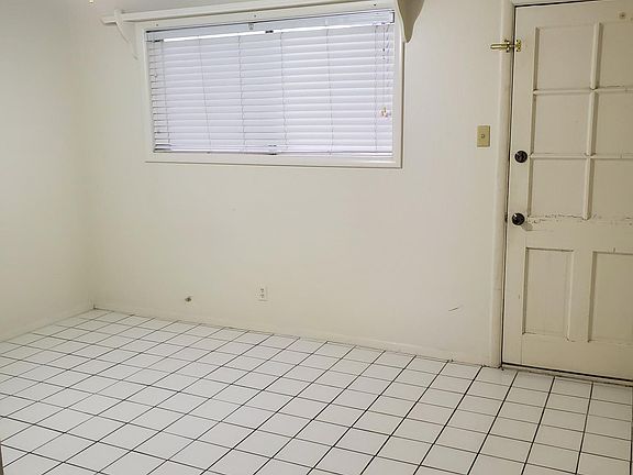 3rd image of 3114 2nd Ave