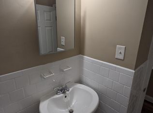 4819 Greencrest Rd, Baltimore, MD 21206