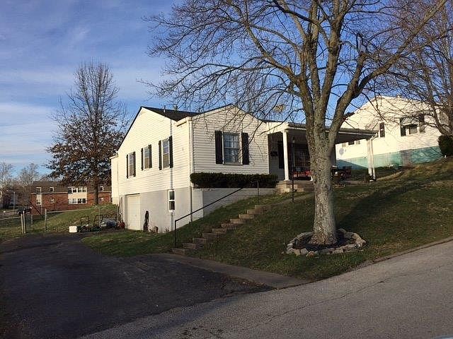 2nd image of 311 W 2nd St