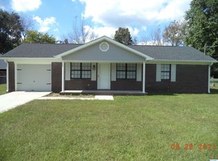 1480 Carter Grove Rd, Hazel Green, AL 35750