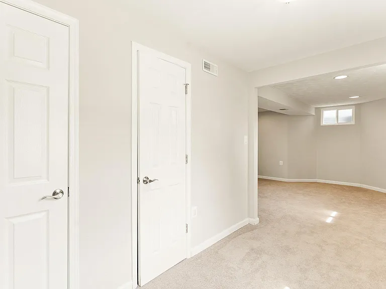 12168 Springwoods Dr — Photo 30