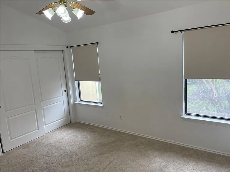 11901 Swearingen Dr #115 — Photo 14