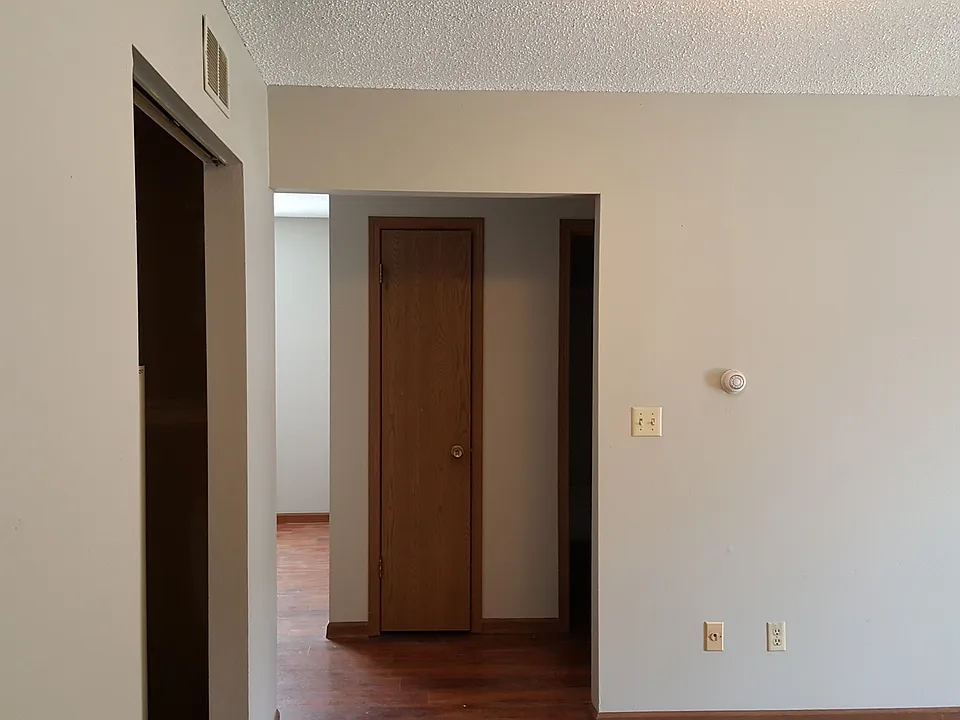409 6th Ave.