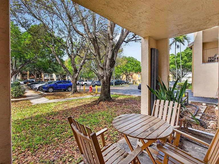 4211 San Marino Blvd #105 — Photo 33