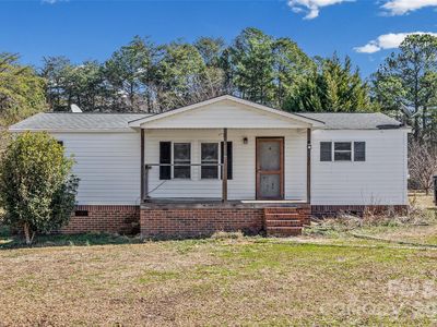 1696 Molly Cir, York, SC, 29745