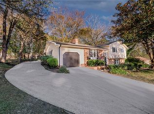 207 Redwood Dr, Easley, SC 29642