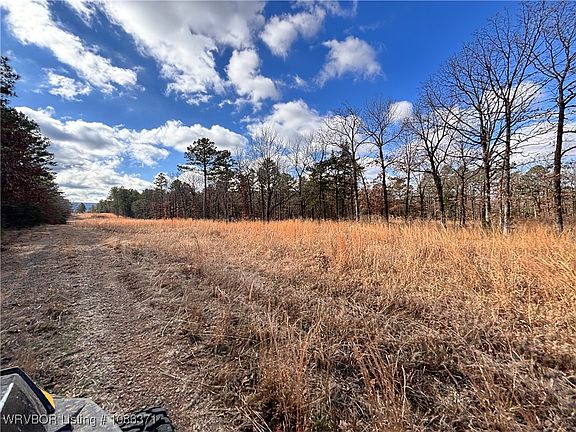 5th image of 6 W Hartford Rd