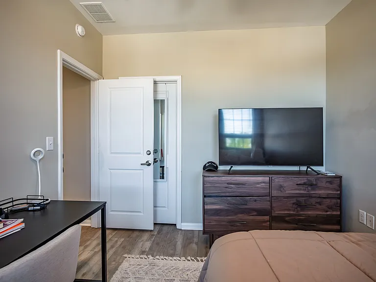 230 Town Center Dr #230 — Photo 30
