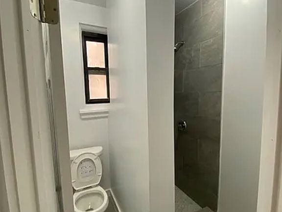 2nd image of 545 W 49th St APT 59