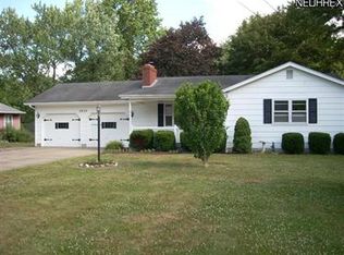 2829 Denver Dr, Poland, OH 44514