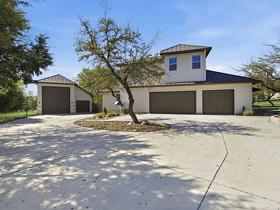 4th image of 5 sendero