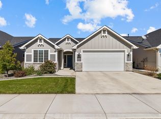 2694 E Copper Point St, Meridian, ID 83642