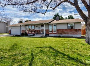 525 Donna Dr, Nampa, ID 83686