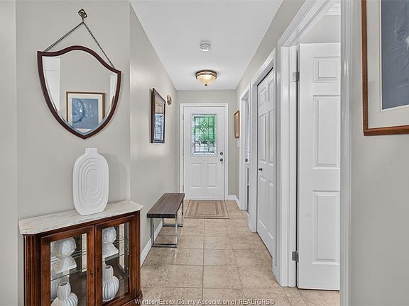 5th image of 1818 Luxury Ave