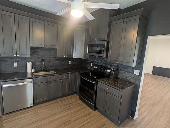 2nd image of 504 Magnolia St APT 4