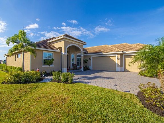 2nd image of 4774 Four Lakes Cir SW