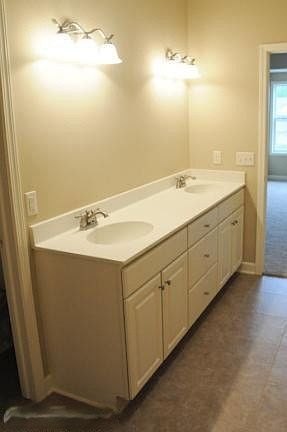5th image of 2917 Woodridge Cir NE #41