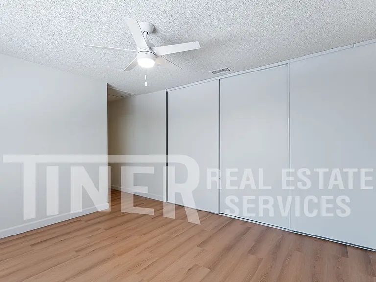 3233 Oriole Way — Photo 13