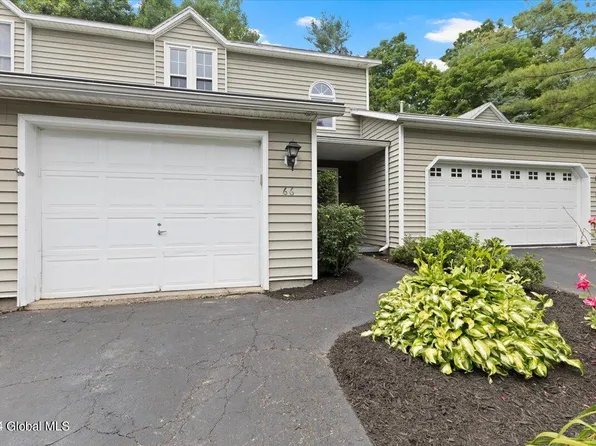 66 Woodside Drive, Albany, NY 12208