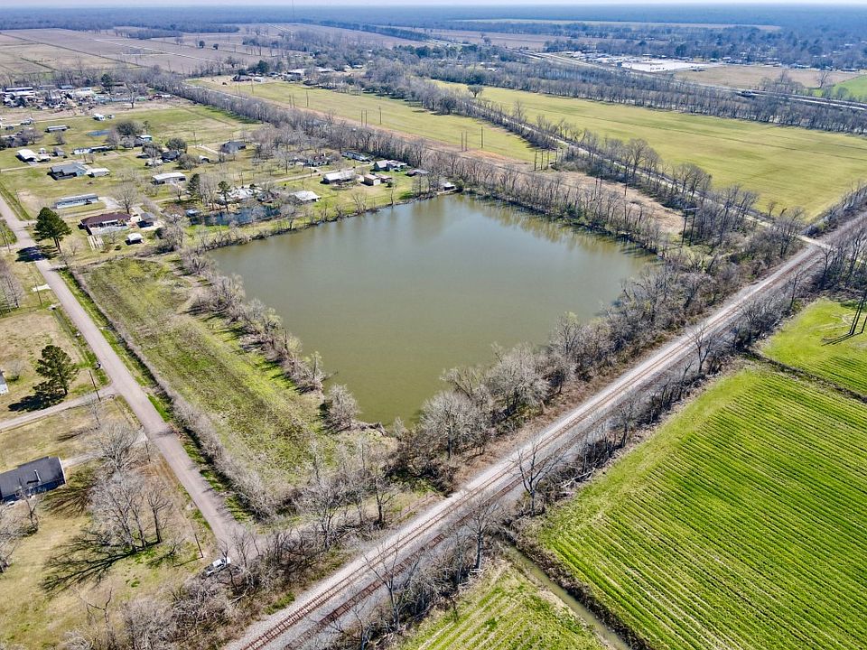 1st image of 17100 Bubby Ln