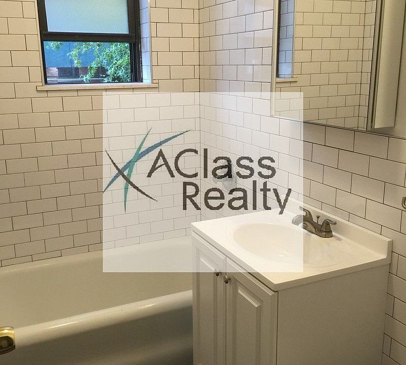 2nd image of 4415 34th Ave APT 3G