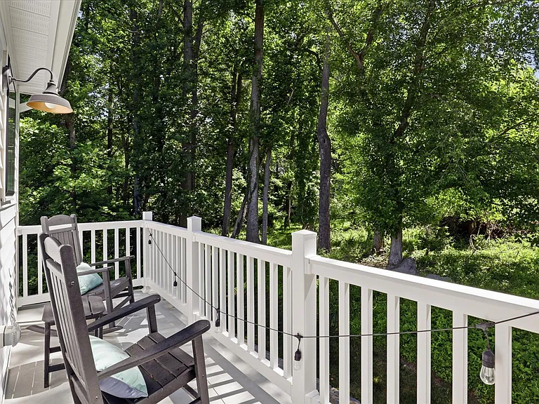 15717 Tierra Dr — Photo 27