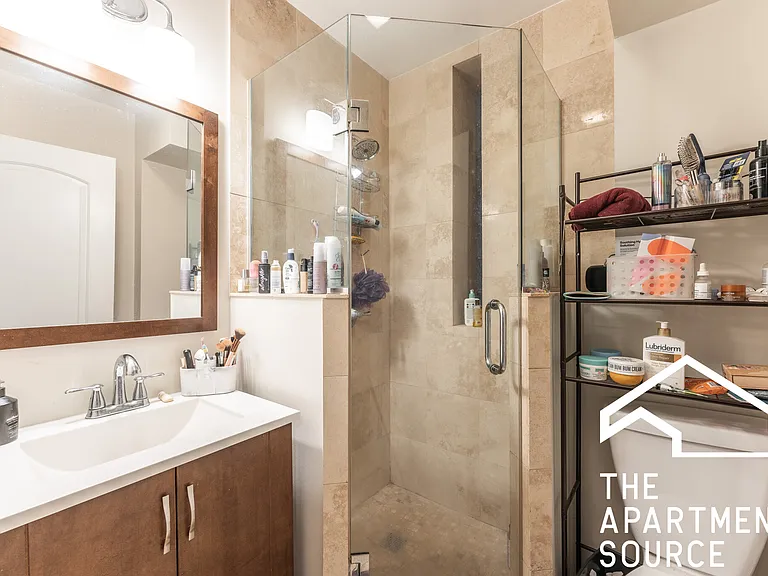 3519 N Reta Ave #1F — Photo 9
