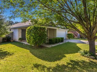 136 Kalis Cv, Buda, TX 78610